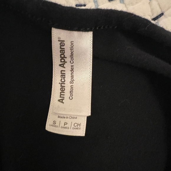 American Apparel Women’s Short Sleeve Scoop Neck Bodysuit, Black, Size S - Picture 8 of 9